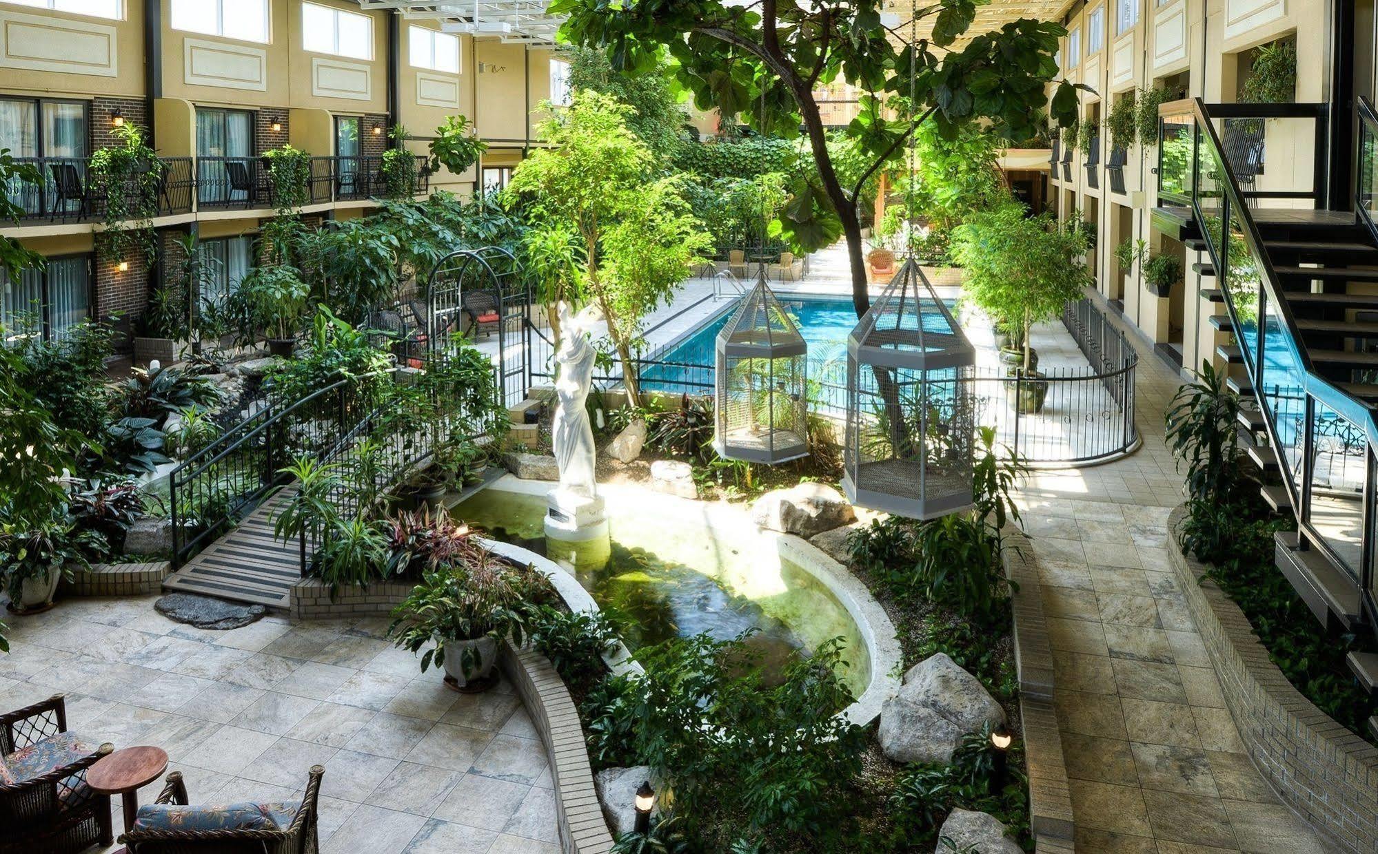 Hotel L'Oiseliere Монмані Екстер'єр фото